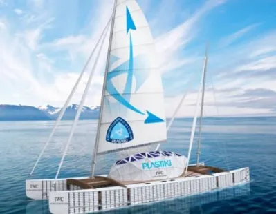 В Тайване сделали мусорную лодку