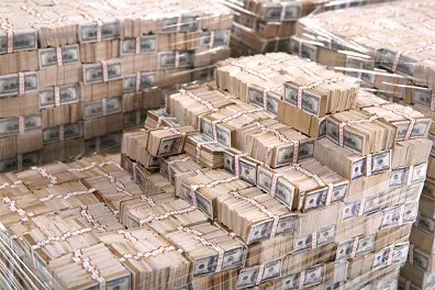 Туристы вывезли из России 26,5 миллиардов долларов