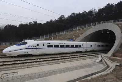 Быстрый поезд свяжет Шанхай и Пекин