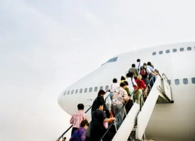 Авиабилеты со временем все больше дешевеют