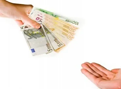 Главными транжирами на отдыхе стали россияне