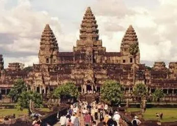 Камбодже нет дела до старинных памятников