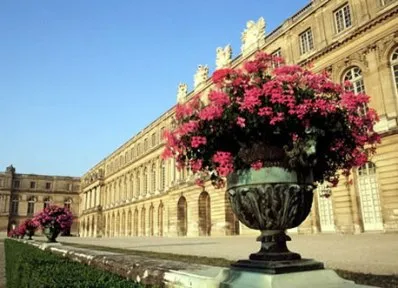 Париж покажет то, что скрыто