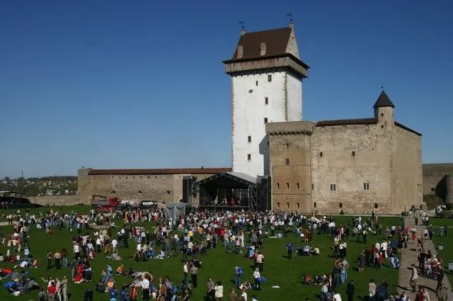 Нарва — осенняя столица Эстонии