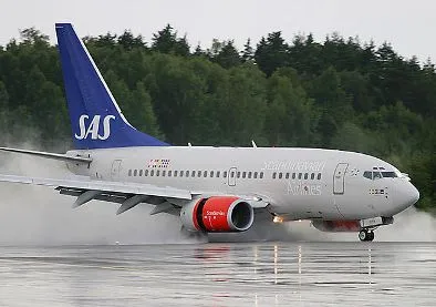 SAS пошутила над конкурентами