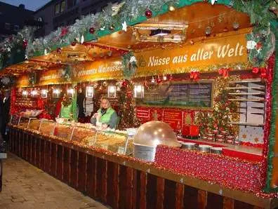 Младенец Христос ждет туристов на Венском Базаре