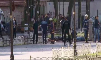 На площади Султанахмет в Стамбуле произошёл взрыв