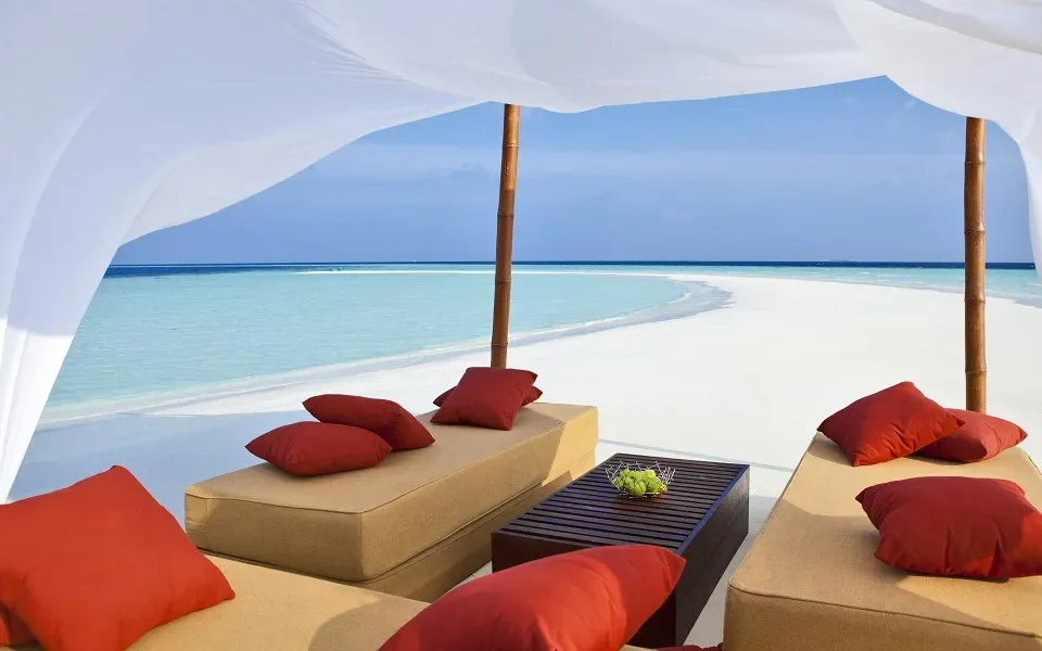 Моменты любви с Velassaru Maldives