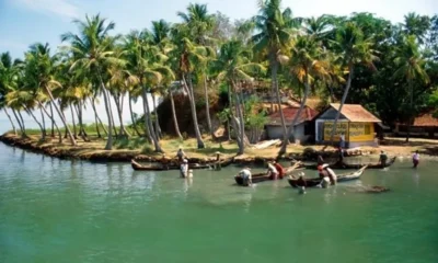 Туристам в Индии поможет горячая линия