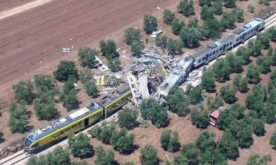 В Италии столкнулись два поезда.