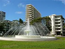 Diamond Head Beach Hotel