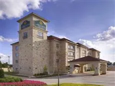 La Quinta Inn and Suites Euless