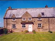 Pintail Apartment and Turnstone Cottage Thropton