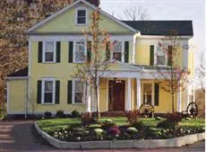 Six Acres Bed & Breakfast