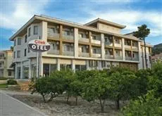 Cilek Marina Hotel Cesme