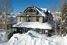 Elk Mountain Lodge