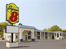 Super 8 Beaufort / Paris Island