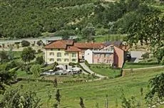 Villa D'Amelia Hotel Benevello