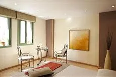 Apartments in Barcelona Las Ramblas-Ample