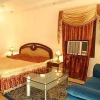 Hotel Paradise Kanpur