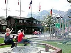 Rundle Mountain Lodge