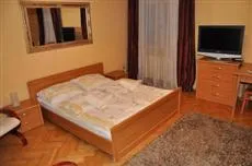 P&J Apartamenty Sw. Krzyza