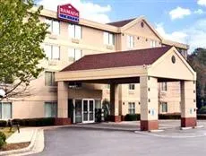 Ramada Limited & Suites Airport East Forest Park