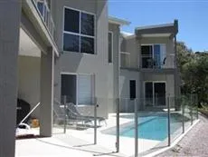 4 Surfside Court