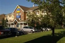 Lakeview Inn & Suites Grand Forks