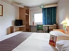 Ibis Rouen Nord Barentin Hotel