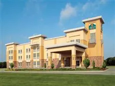 La Quinta Inn & Suites Fort Worth - Forest Hill