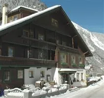 Schwarzenstein Gasthaus Finkenberg