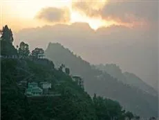 Hotel Sunrise Mussoorie