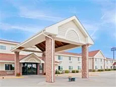 AmericInn Lodge & Suites Hesston