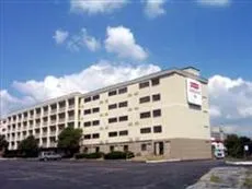 Omaha Executive Inn & Suites