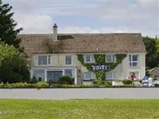 Sunny Brae Hotel