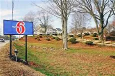 Motel 6 Sturbridge