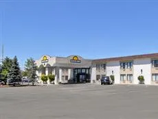 Scottsbluff Days Inn