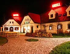 Gastland M1 Hotel Paty