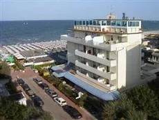 Byron Hotel Cervia