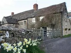 The Hare and Hounds Inn Cirencester