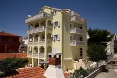 Apartments Zdravko Okrug Gornji