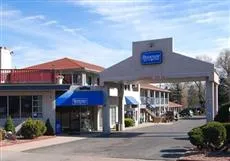 Rodeway Inn & Suites Colorado Springs