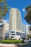 Oaks Lexicon Apartment Hotel