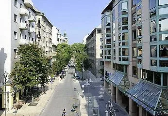 Mercure Budapest Korona