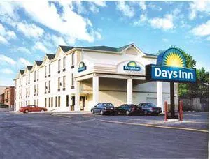 Days Inn Toronto East Lakeview