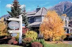 Lady Macdonald Country Inn Canmore