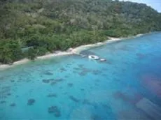 Tranquillity Island Lodge Moso Island