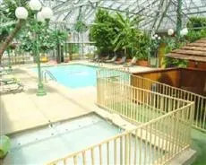 Wildwood Inn Tropical Dome and Spas