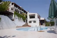 Daphne Hotel Platanakia